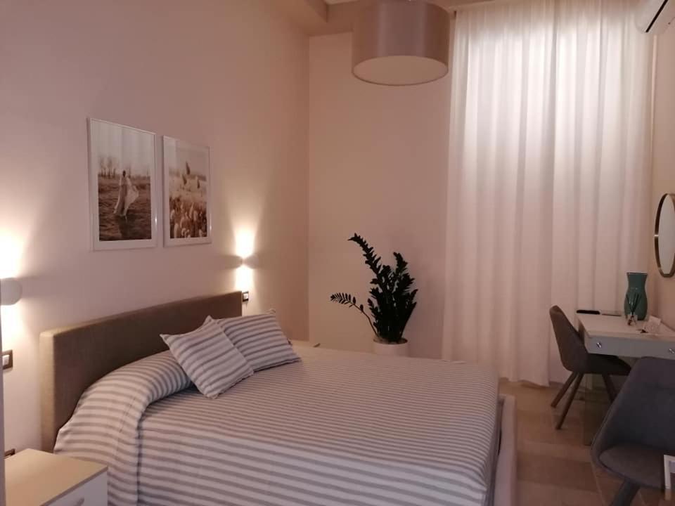 Lux Suite Taranto Exterior foto